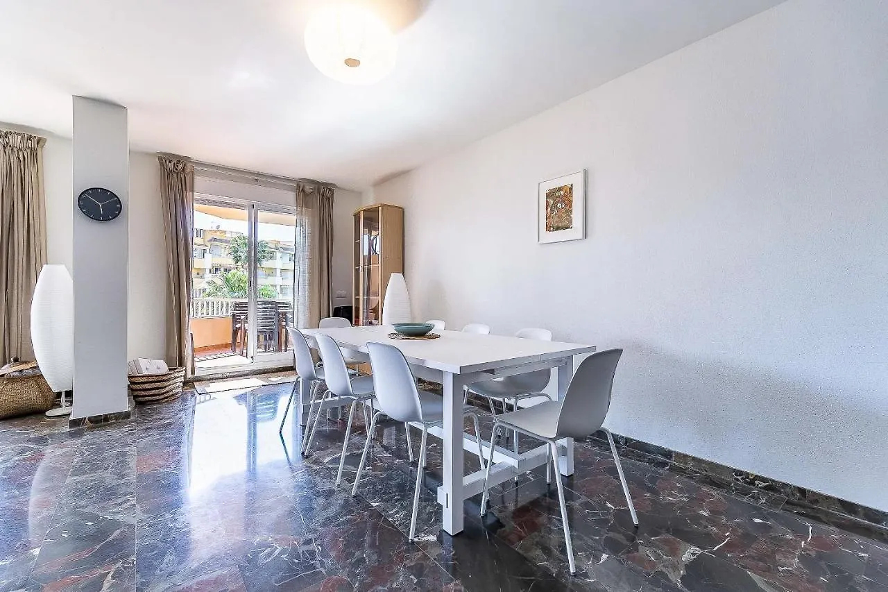 69-Penthouse Apartment With Views In Torreblanca, Fuengirola