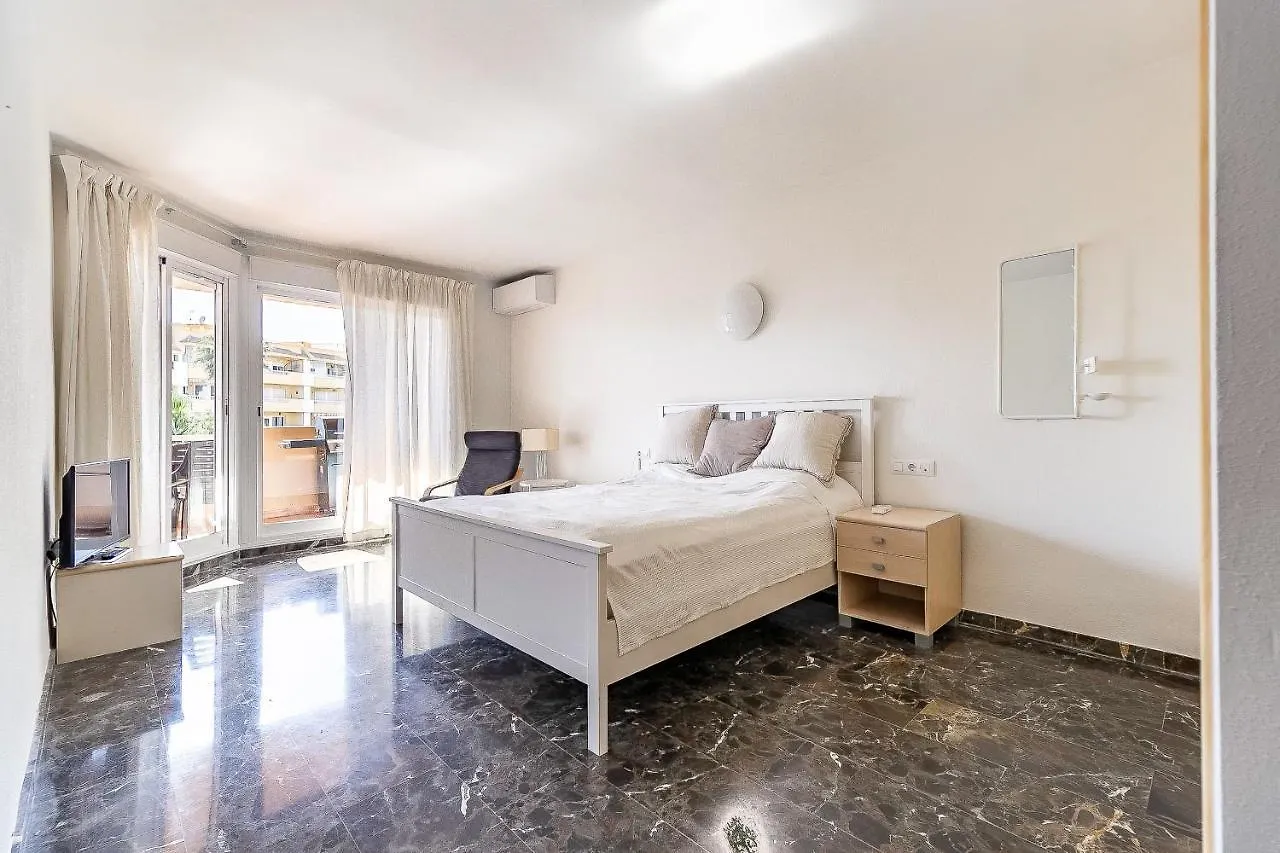 69-Penthouse Apartment With Views In Torreblanca, Fuengirola