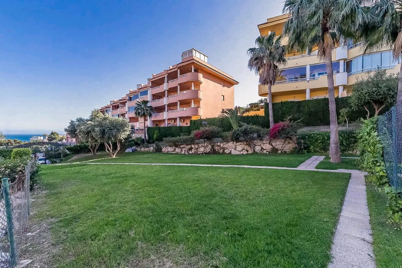 69-Penthouse Apartment With Views In Torreblanca, Fuengirola