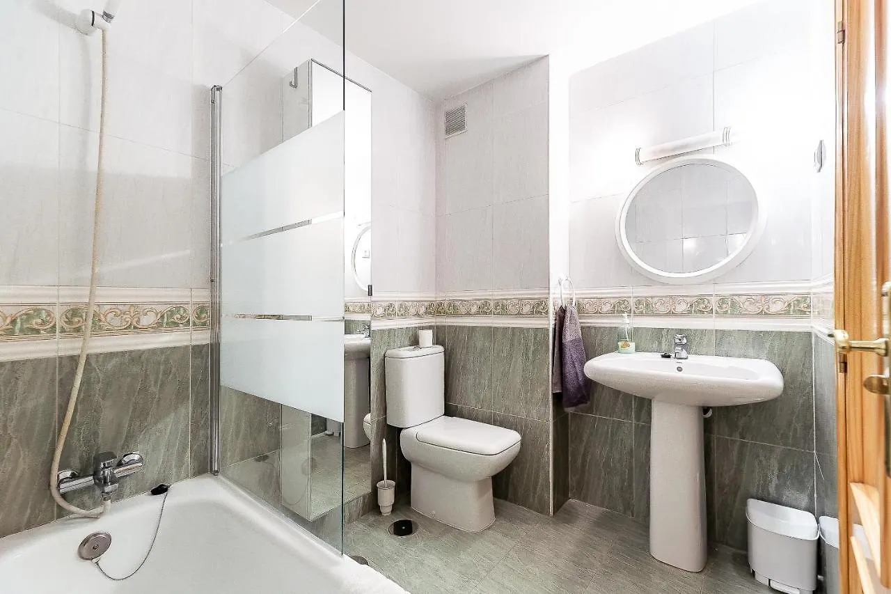 69-Penthouse Apartment With Views In Torreblanca, Fuengirola 0*,