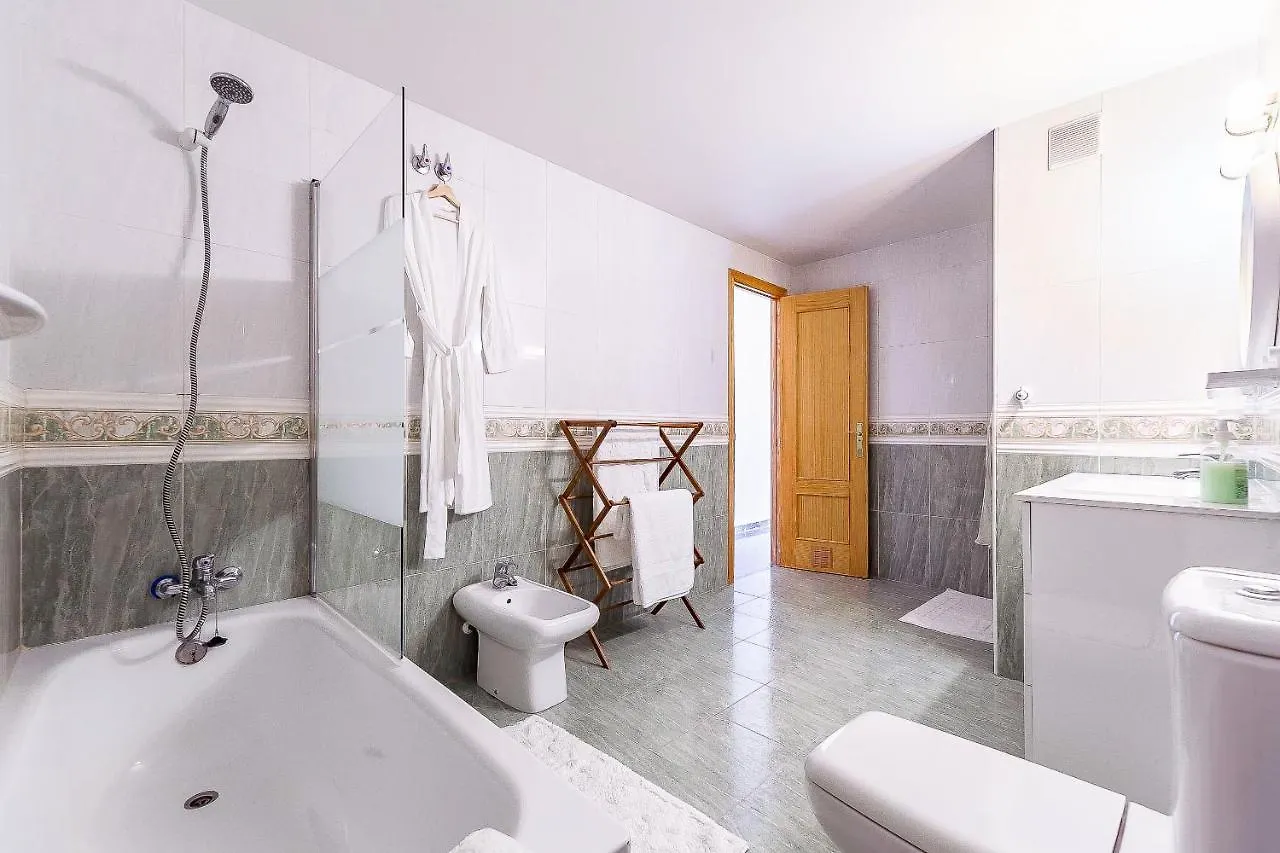 69-Penthouse Apartment With Views In Torreblanca, Fuengirola
